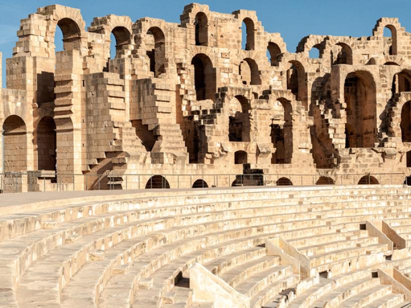 The arches and auditorium of El Djem