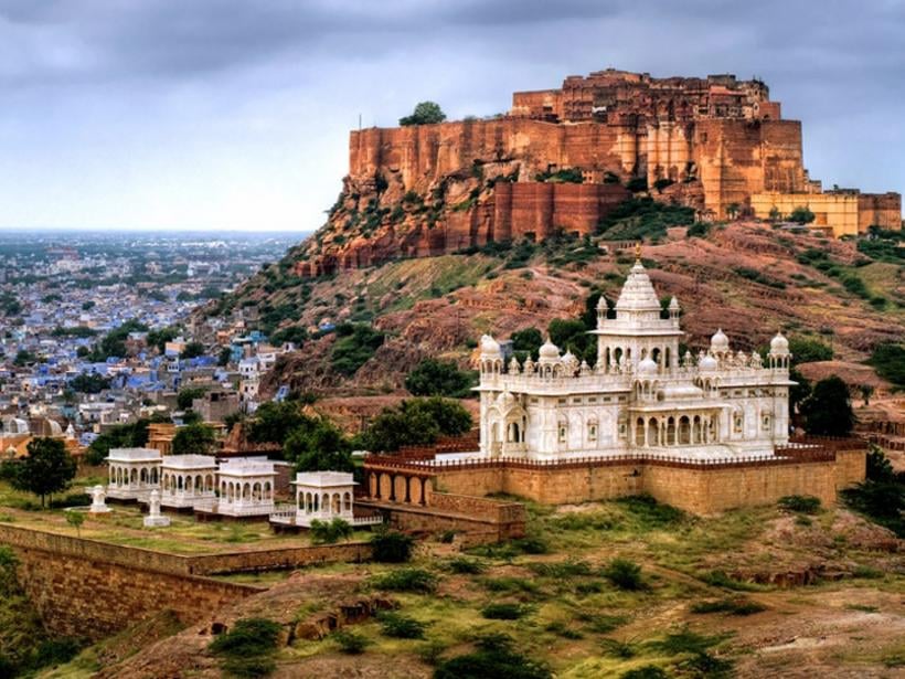 Journey through the blue city of Jodhpur to visit the momentous Mehrangarh Fort
