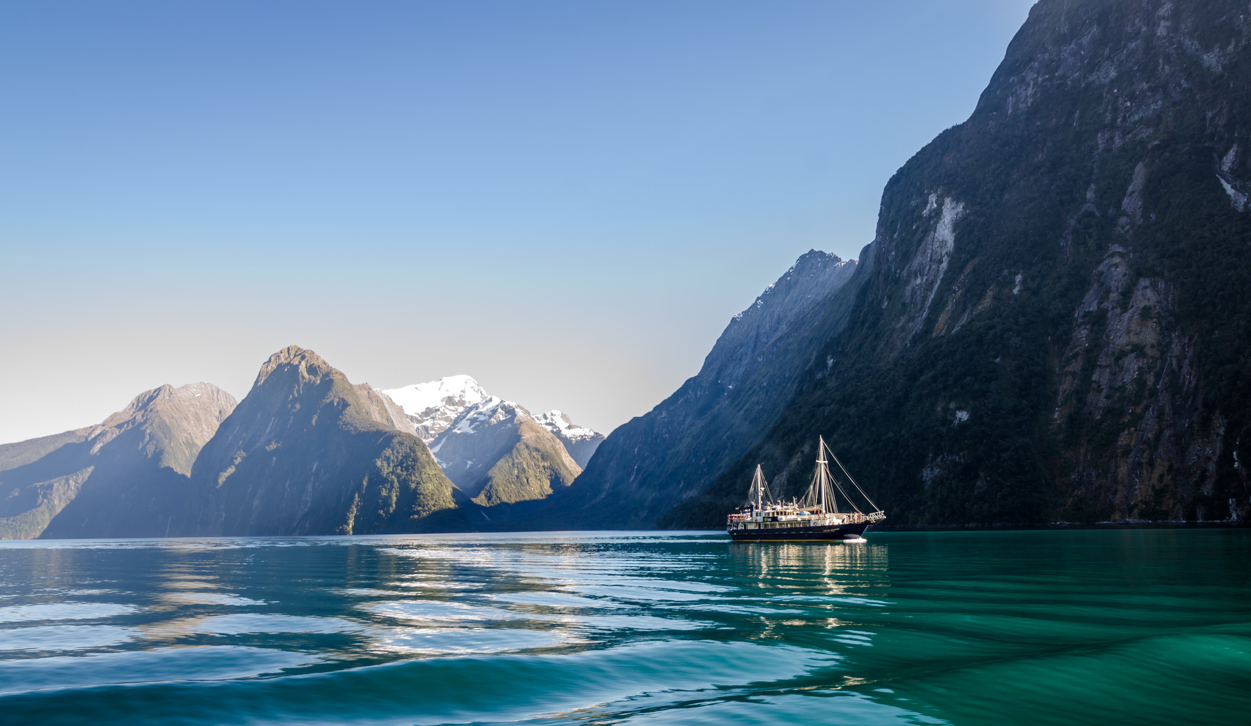 World famlous Fiord of Milford Sound in South Island of New Zealand, Fiordland National Par