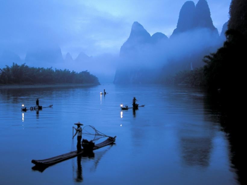 Snap some dreamlike shots at the Misty Li River